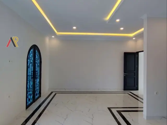 Rumah American Classic Rumah American Classic
