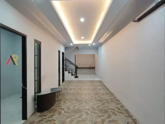 Rumah Dekat Pusat Kota