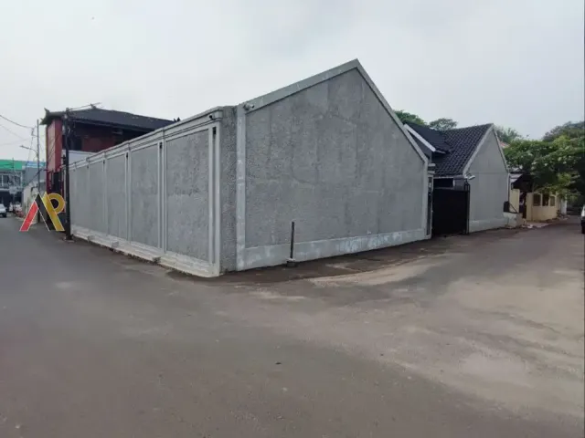 Rumah Bebas Custom Jagakarsa