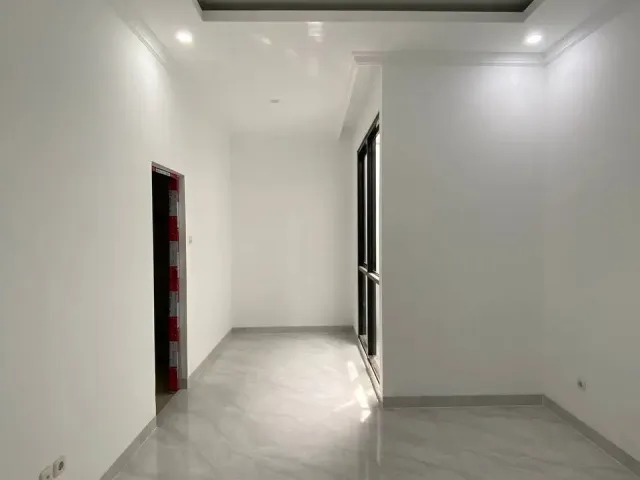 Rumah Fasilitas Pool