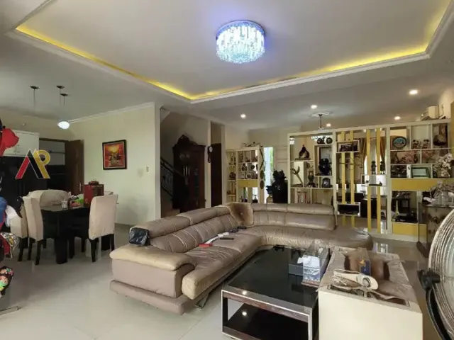 Rumah Mewah Full Furnish