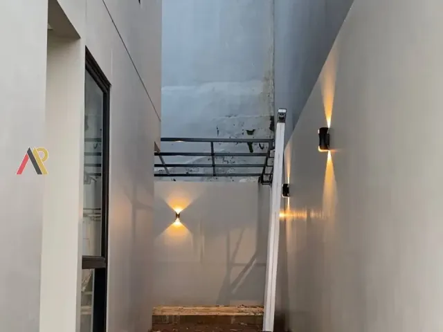 Rumah Dekat Taman Mini