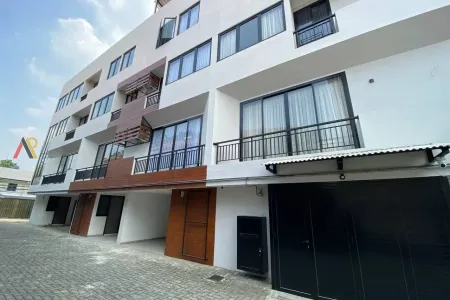 Aparthouse Cilandak Dekat MRT