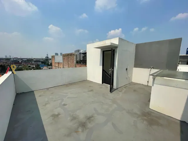 Aparthouse Cilandak Dekat MRT