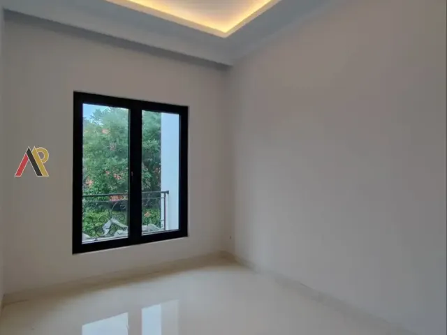 Rumah Ready Dekat Ragunan