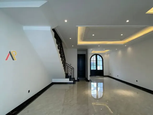 Rumah Mewah Private Pool