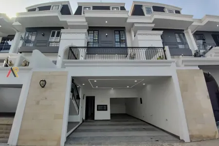 Pasar Minggu, Jakarta Selatan, Jakarta, 6 Bedrooms Bedrooms, ,4 BathroomsBathrooms,Rumah Cluster,Rumah Ready,3981