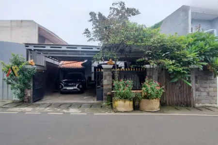 Cipayung, Jakarta Timur, Jakarta, 3 Bedrooms Bedrooms, ,2 BathroomsBathrooms,Rumah Perkampungan,Rumah Second,4009