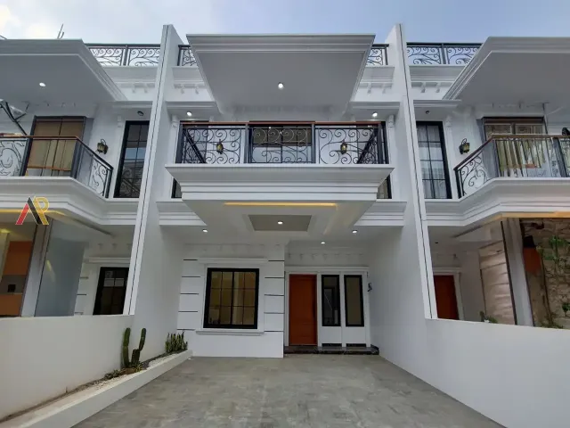 Jagakarsa, Jakarta Selatan, Jakarta, 3 Bedrooms Bedrooms, ,3 BathroomsBathrooms,Rumah Cluster,Rumah Ready,4018 Jagakarsa, Jakarta Selatan, Jakarta, 3 Bedrooms Bedrooms, ,3 BathroomsBathrooms,Rumah Cluster,Rumah Ready,4018