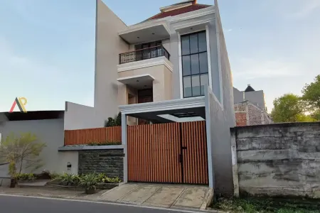 Jagakarsa, Jakarta Selatan, Jakarta, 3 Bedrooms Bedrooms, ,3 BathroomsBathrooms,Rumah Cluster,Rumah Ready,4021