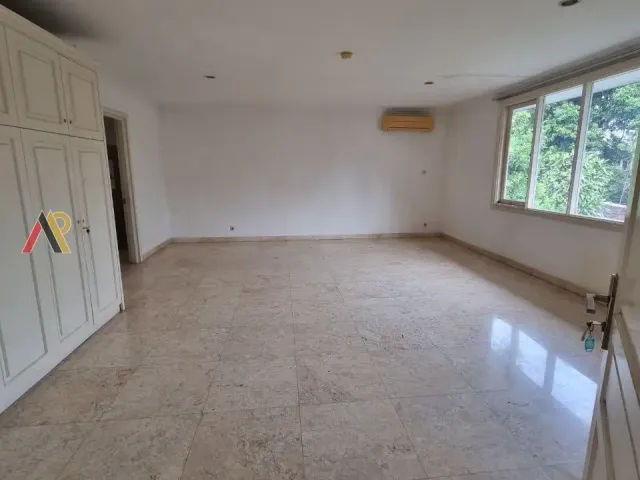 Pasar Minggu, Jakarta Selatan, Jakarta, 5 Bedrooms Bedrooms, ,5 BathroomsBathrooms,Rumah Cluster,Rumah Second,4093