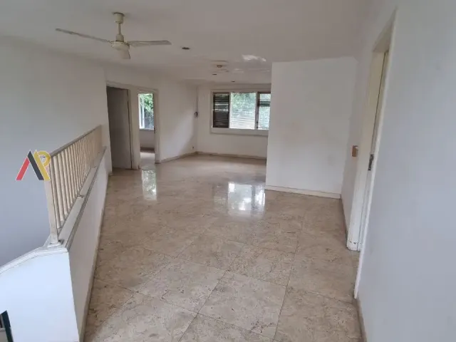 Pasar Minggu, Jakarta Selatan, Jakarta, 5 Bedrooms Bedrooms, ,5 BathroomsBathrooms,Rumah Cluster,Rumah Second,4093