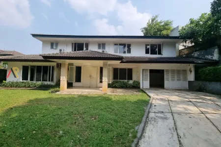 Pasar Minggu, Jakarta Selatan, Jakarta, 5 Bedrooms Bedrooms, ,5 BathroomsBathrooms,Rumah Cluster,Rumah Second,4093