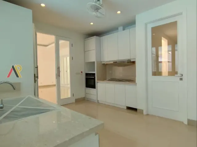 Rumah Kemang Pejaten Barat