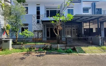 Hunian Pojok Cluster Besar