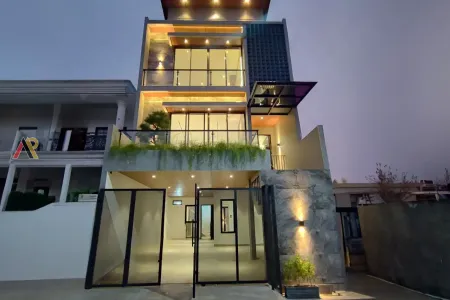 Rumah 3 Lantai Dalam Cluster Rumah 3 Lantai Dalam Cluster