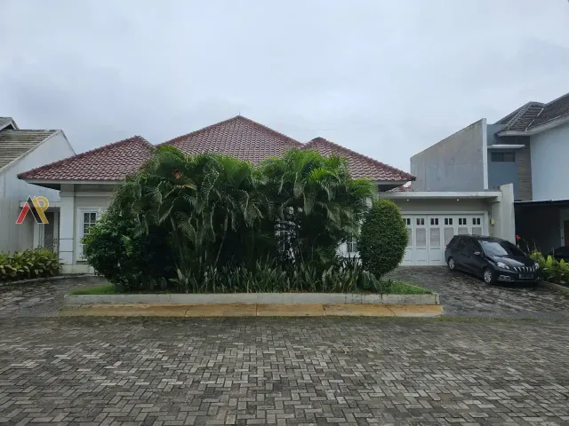 Rumah Second Ceger Cipayung