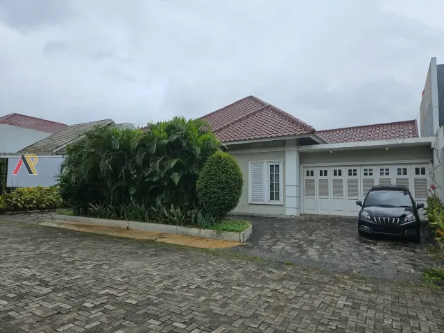 Rumah Second Ceger Cipayung