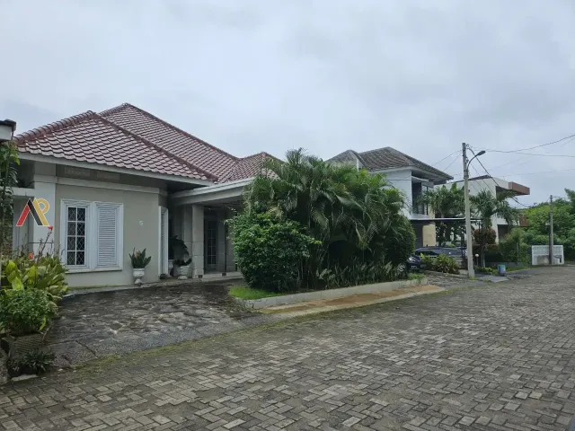 Rumah Second Ceger Cipayung