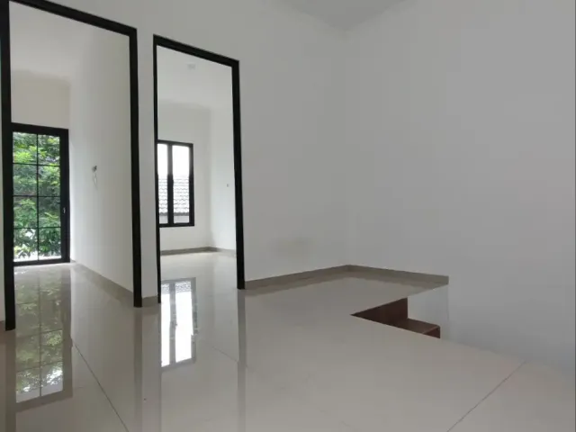 Rumah Baru Seberang Mall Cijantung