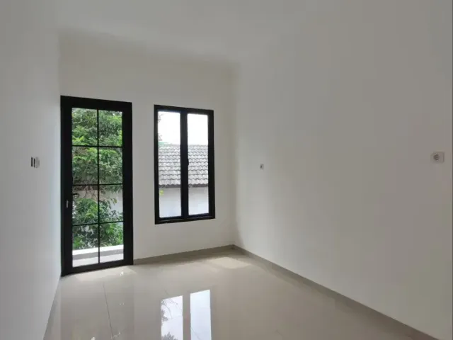 Rumah Baru Seberang Mall Cijantung