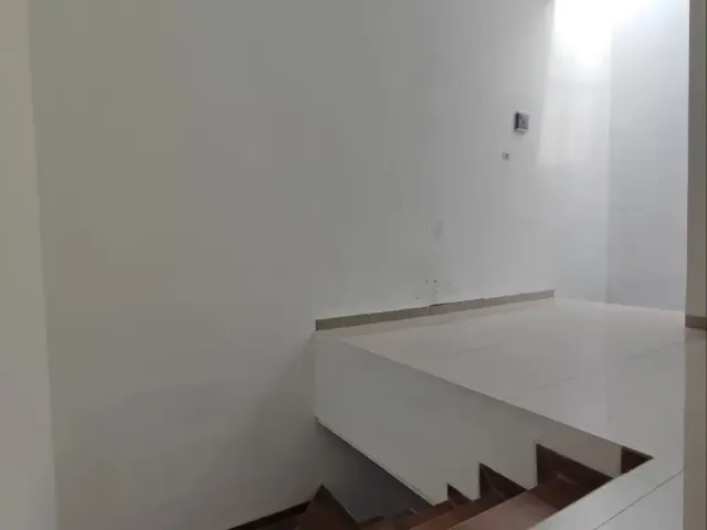 Rumah Baru Seberang Mall Cijantung