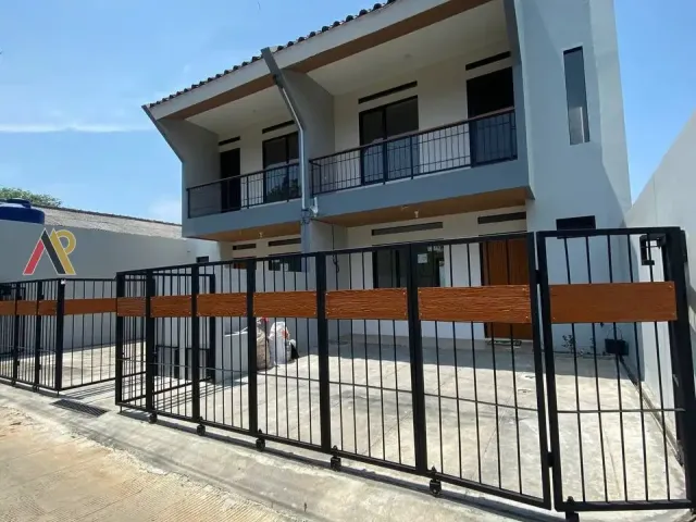 Dijual Rumah Strategis Pancoran Mas