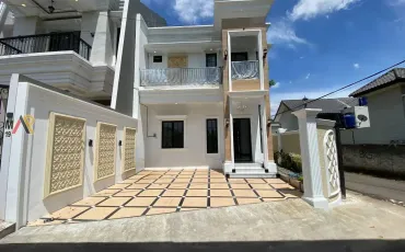 Rumah Hook Perbatasan Jaksel