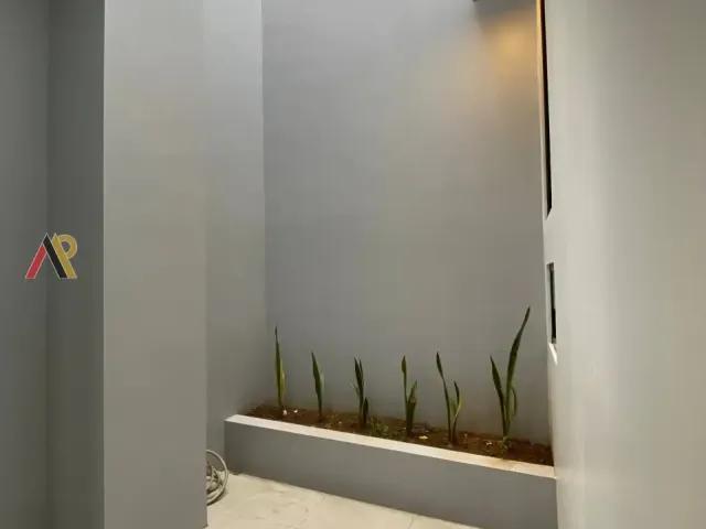 Rumah 3 Lantai Bambu Apus