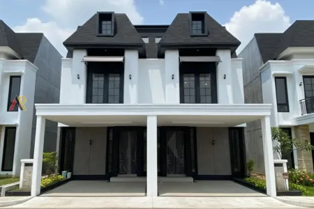 Rumah 3 Lantai Bambu Apus