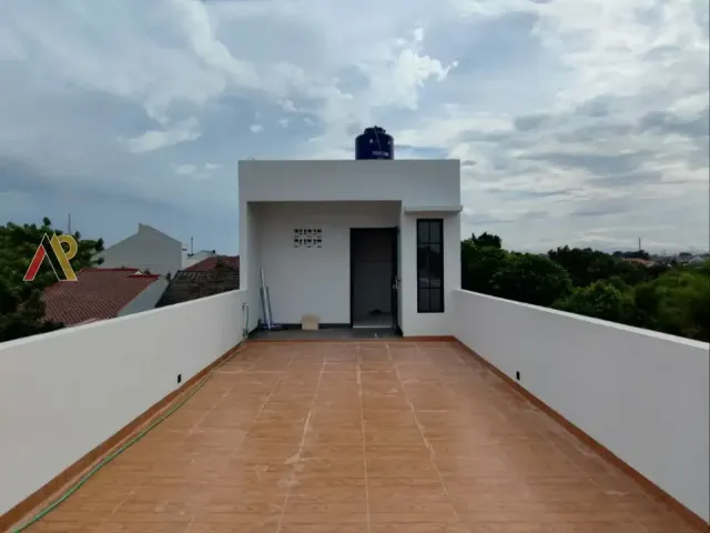 Rumah Siap Huni Rooftop