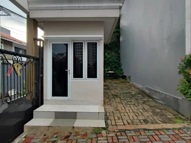 Rumah Ready Rooftop Cilandak