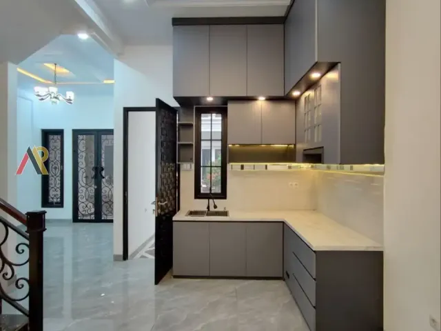 Rumah Ready Rooftop Cilandak