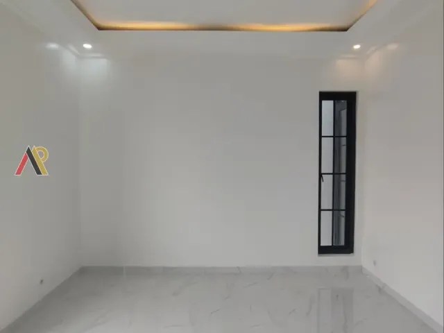 Rumah Komplek Besar Cinere