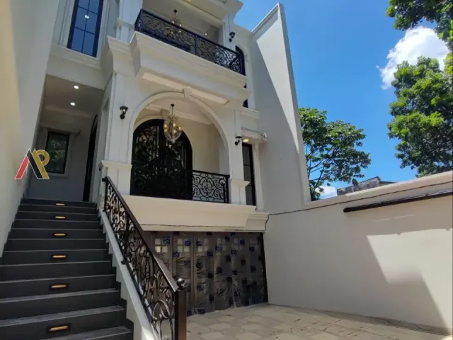 Rumah Single House Custom