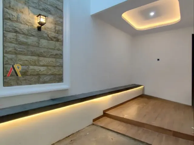 Rumah Dekat Perkantoran Arcadia