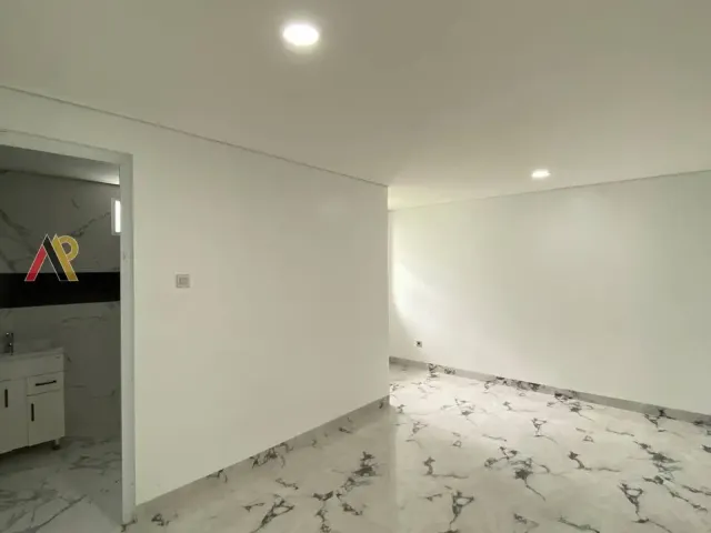 Rumah Dekat High Scope