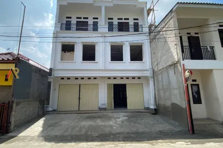 Ciracas, Jakarta Timur, Jakarta, 1 Bedroom Bedrooms, ,2 BathroomsBathrooms,Ruko,Terjual,4176