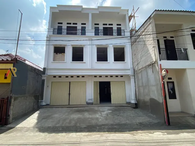 Ciracas, Jakarta Timur, Jakarta, 1 Bedroom Bedrooms, ,2 BathroomsBathrooms,Ruko,Terjual,4176