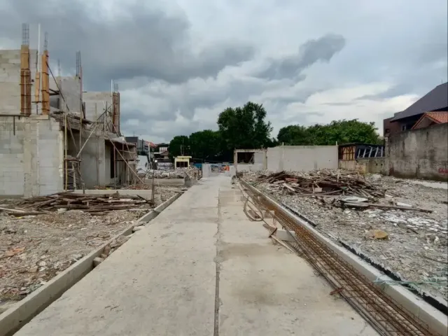 Rumah Cluster Dekat PGC