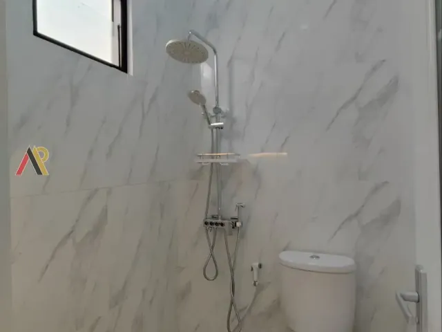 Rumah Classic Dekat Tol