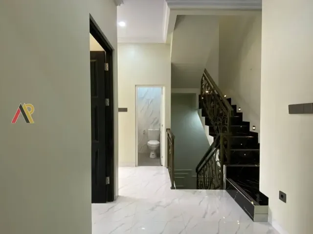 Rumah Classic Dekat Tol