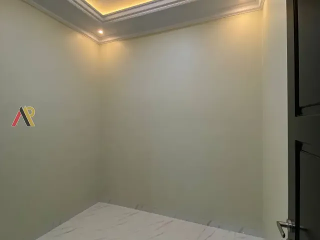 Rumah Classic Dekat Tol