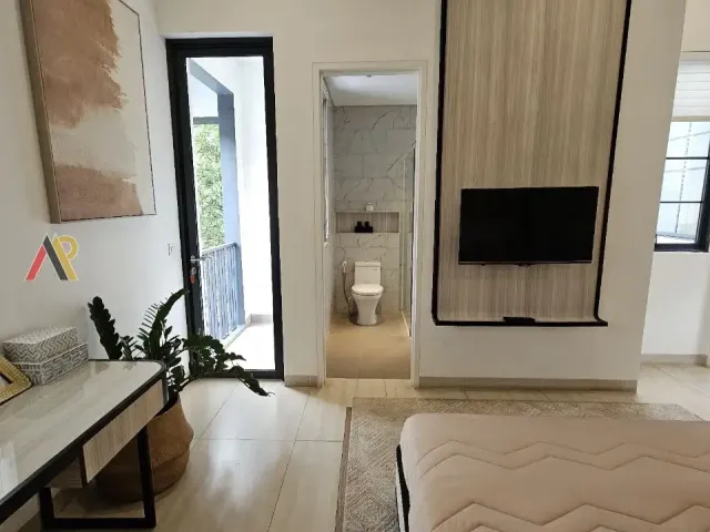 Rumah Cluster Full Facility