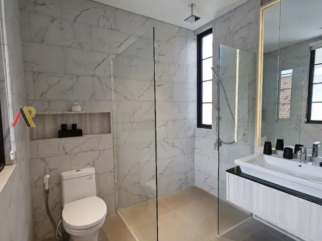 Rumah Cluster Full Facility