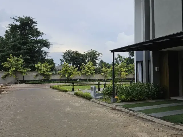 Rumah Mewah Cluster Cijantung