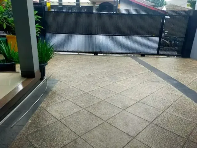 Rumah Mewah Siap Huni