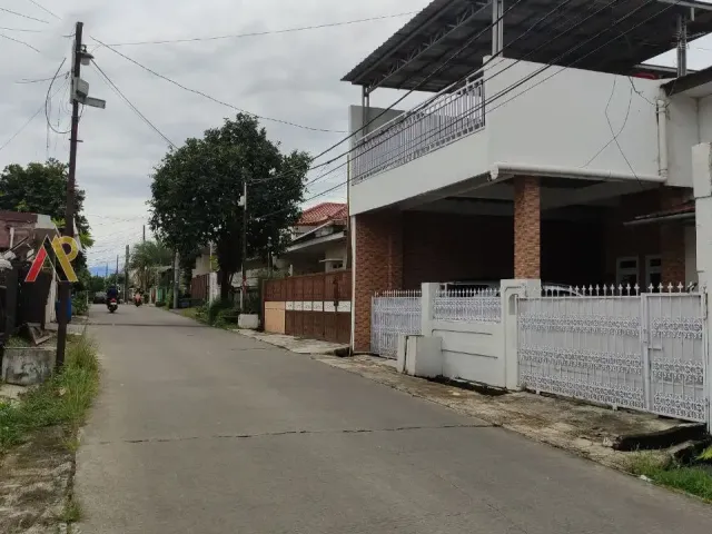 Rumah Full Furnished Second