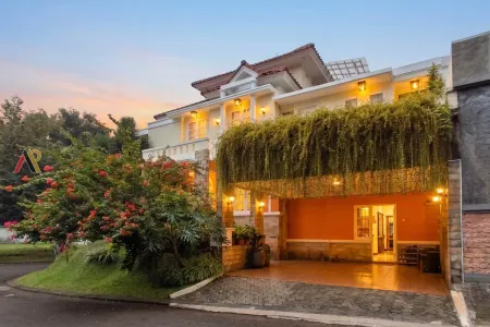 Jawa Barat, 4 Bedrooms Bedrooms, 0 ,3 BathroomsBathrooms,Rumah Cluster,Rumah Second,0,4285