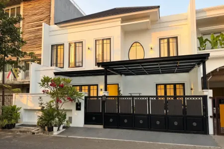 Jagakarsa, Jakarta Selatan, Jakarta, 5 Bedroom Bedrooms, 0 ,4 BathroomBathrooms,Rumah Cluster,Rumah Ready,0,4293 Jagakarsa, Jakarta Selatan, Jakarta, 5 Bedroom Bedrooms, 0 ,4 BathroomBathrooms,Rumah Cluster,Rumah Ready,0,4293